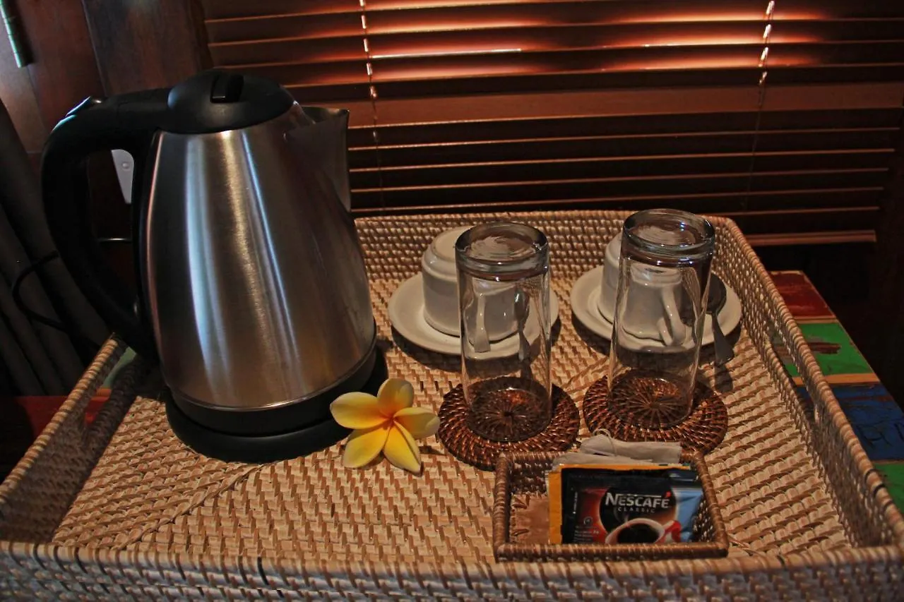 Romantic Deluxe 0Ne-Bedroom Wooden Villa 3 Убуд 0*,
