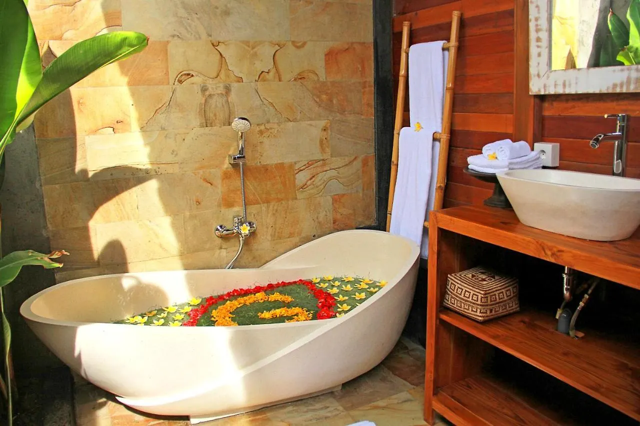 Romantic Deluxe 0Ne-Bedroom Wooden Villa 3 Ubud Oda ve Kahvaltı